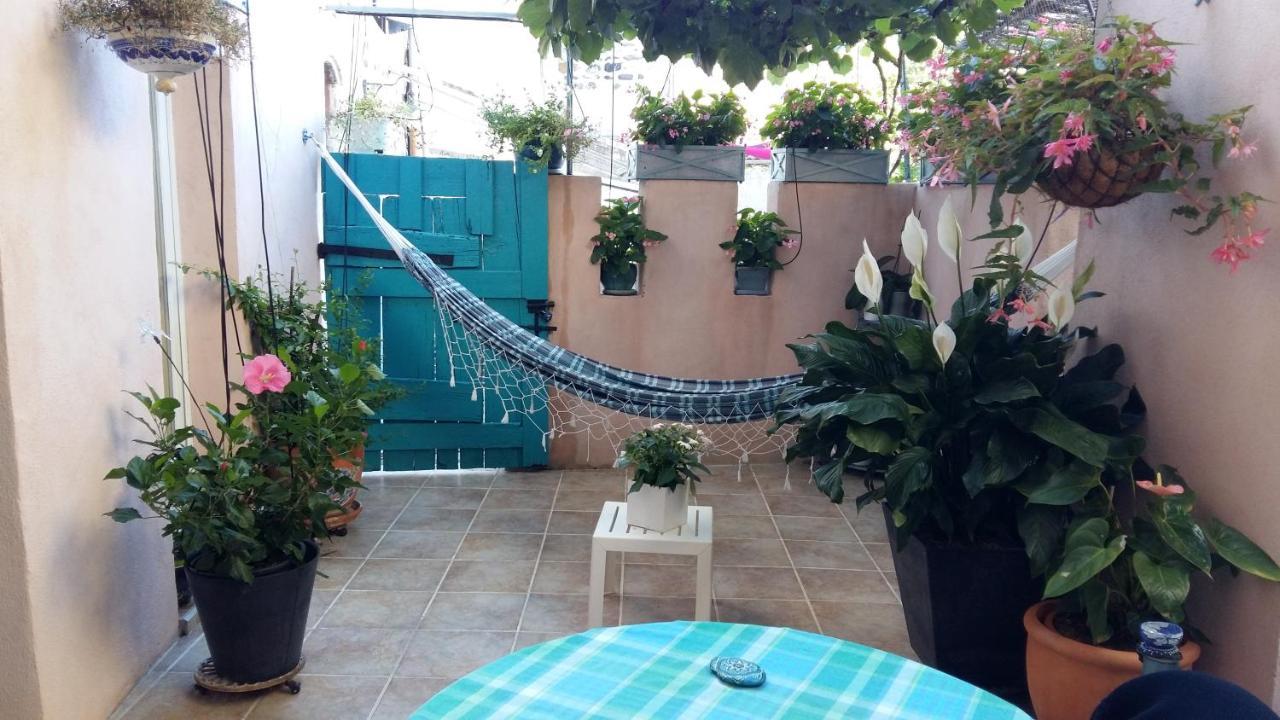 Les Hibiscus Bed & Breakfast Saint-Jean-le-Centenier Exterior photo
